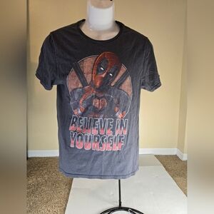 Marvel Deadpool Men's Believe in Yourself Graphic Tee, Size Medium Short Sleeve